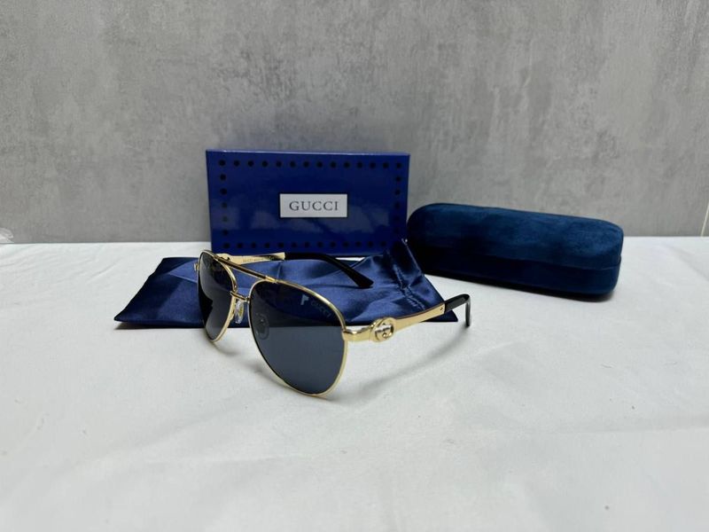 Gucci Men's Women's Black Gold Metal Sunglasses Gucci Men's Women's Replica AAA Gold Metal Sunglasses Sale UK Man Woman First Copy Reps Cheap Price Fake Rep Sunglass Fashion Round Black Frame Eyewear 1st Copies Glasses Designer Luxury Original 1:1 GG Aviator UV Protected