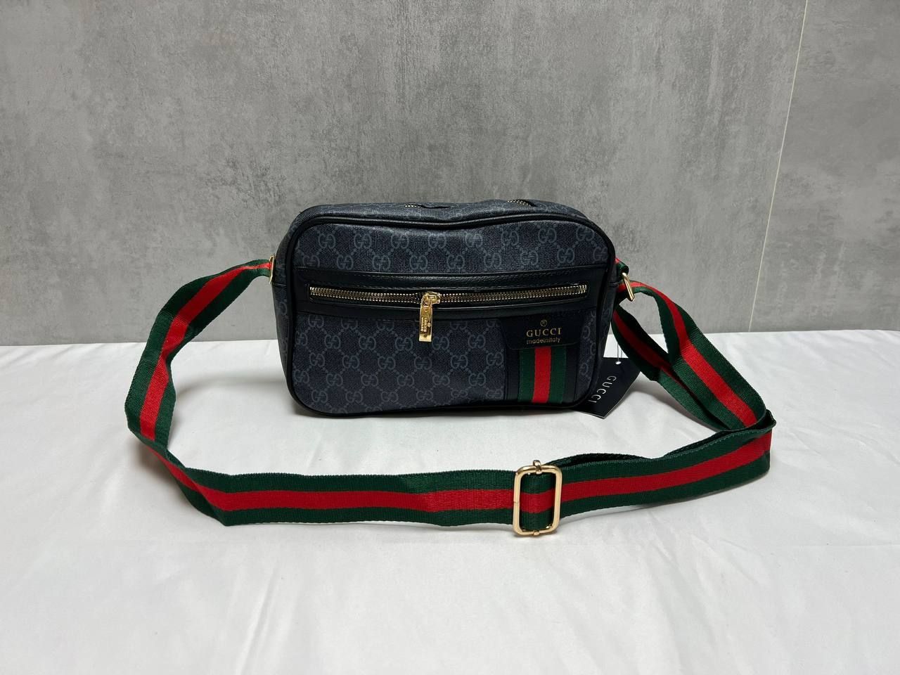 Gucci Men's Designer Luxury Messenger Bags Black Fake Reps Sale UK Man Cheap Price First Copy Bag Replica AAA Best Fashion Mens Boys Leather Cross Body Long Belt Canvas Stylish GG Casual Brand Logo Crossbody 1st Copies Original