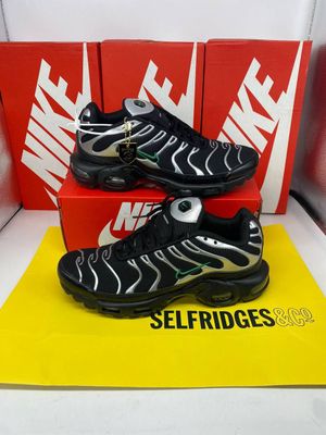Nike Men's Trainers Trainer TNS TN's 1:1 Black Silver Green	Nikes Air Max Plus TN Men Mens Rep Replica Shoes Fake Man Mans Duplicate Sneakers Copy Cheap Sneaker Sale UK Reps MAX.TN Air.Max DR0139-001 Metallic Strike AAA