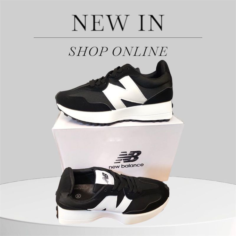 New Balance Trainers For Women's Black & White