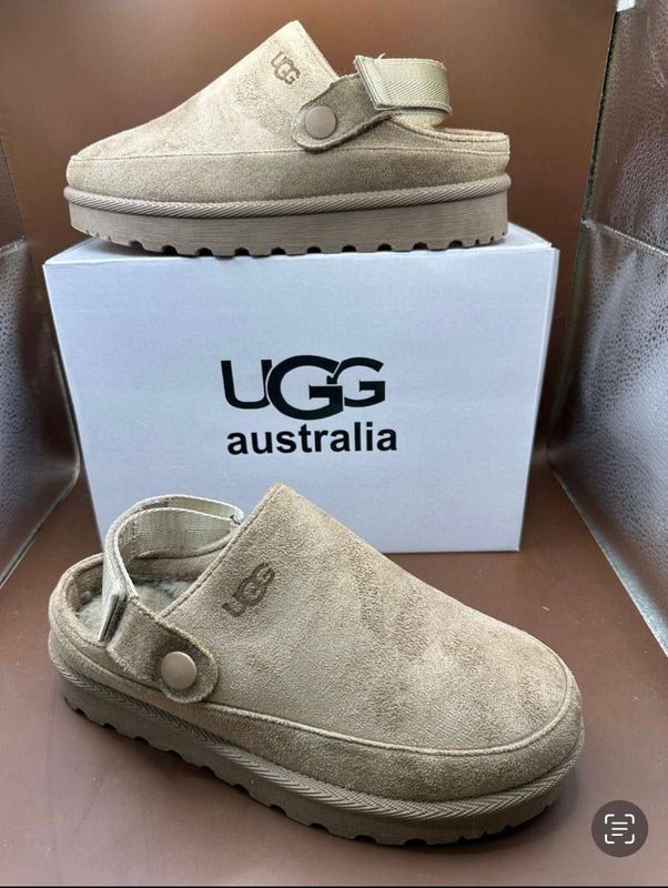 UGG Goldenstar Double Buckled Driftwood Clogs UGG Goldenstar Double Buckled Driftwood Clogs