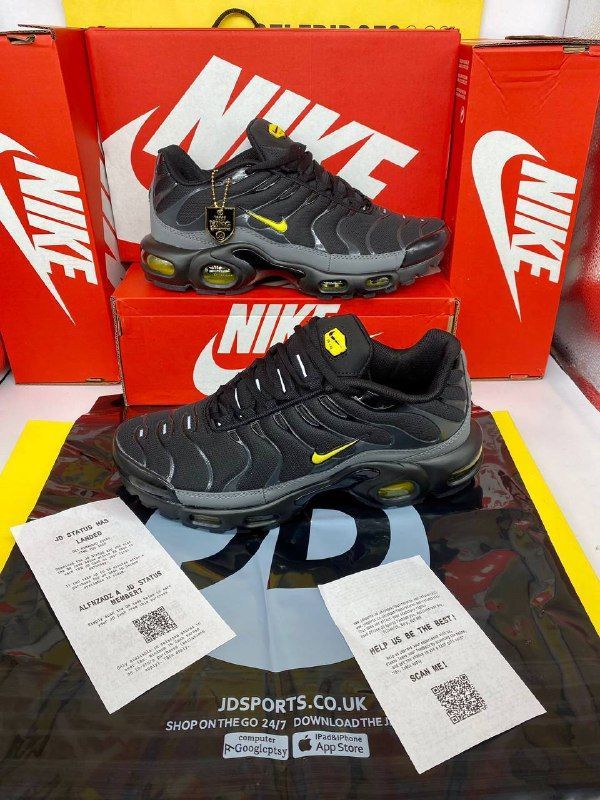 Nike TN Air Max Plus Trainers For Men's Black Grey Nike TN Air Max Plus Trainers For Men's Black Grey