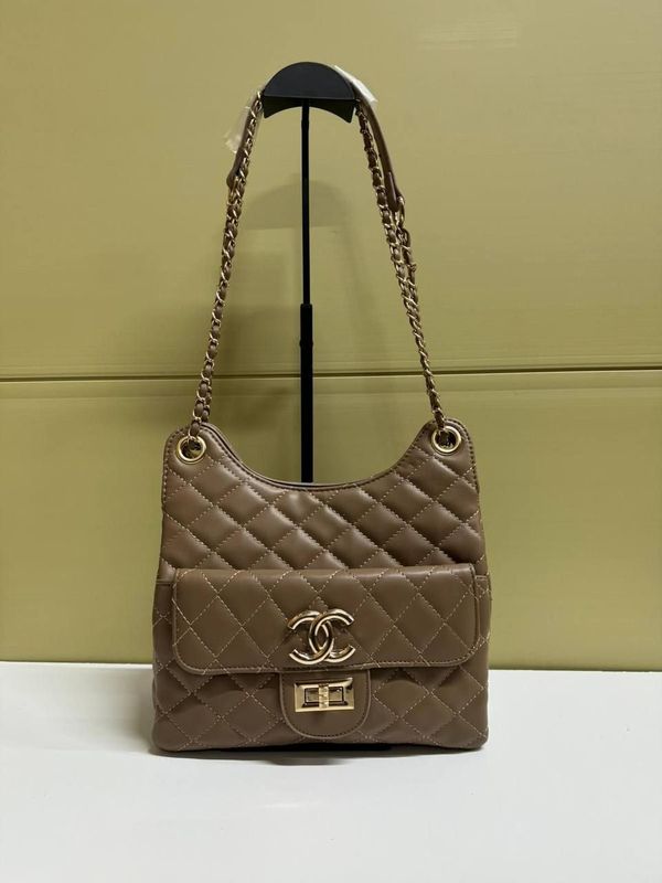 Chanel Handbags For Women's in Different Colors Chanel Handbags For Women's in Different Colors