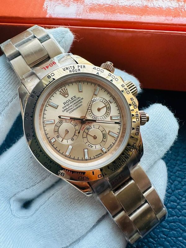 Rolex Oyster Perpetual Cosmograph Daytona Men's Watch Golden