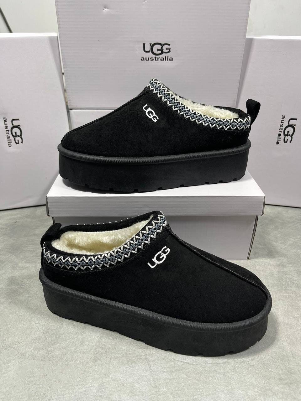 UGG Tazz Platform Sneakers For Women's in Different Colors, Colors: Black