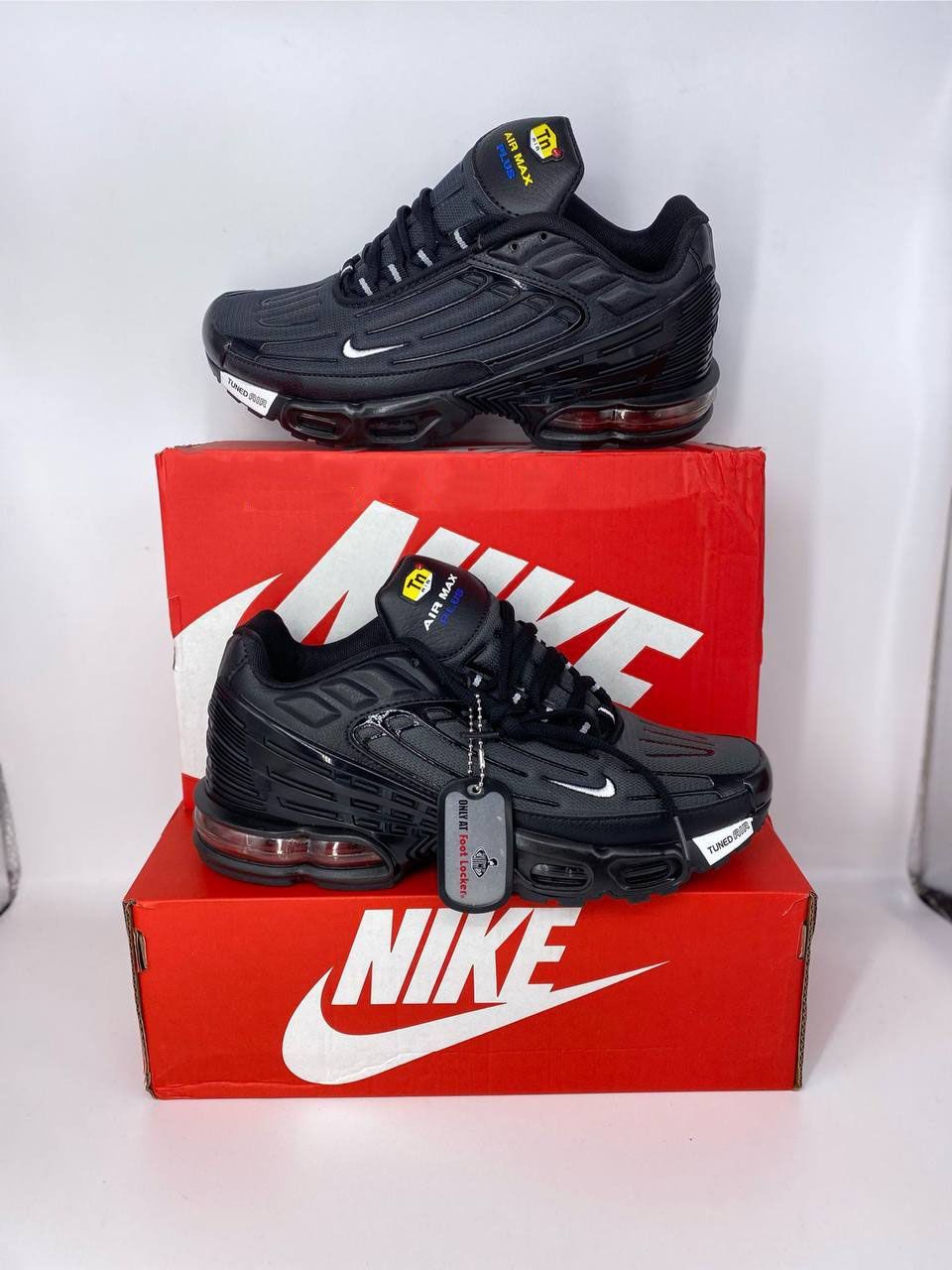 Nike Men's Trainers Trainer 1:1 AAA Copies Black Wolf Grey	Nikes Air Max Plus 3 Men Mens Rep Replica Shoes Fake Man Mans Duplicate Sneakers Copy Cheap Sneaker Sale UK Reps MAX.Plus Air.Max CJ9684-002 Blue Yellow 111 White