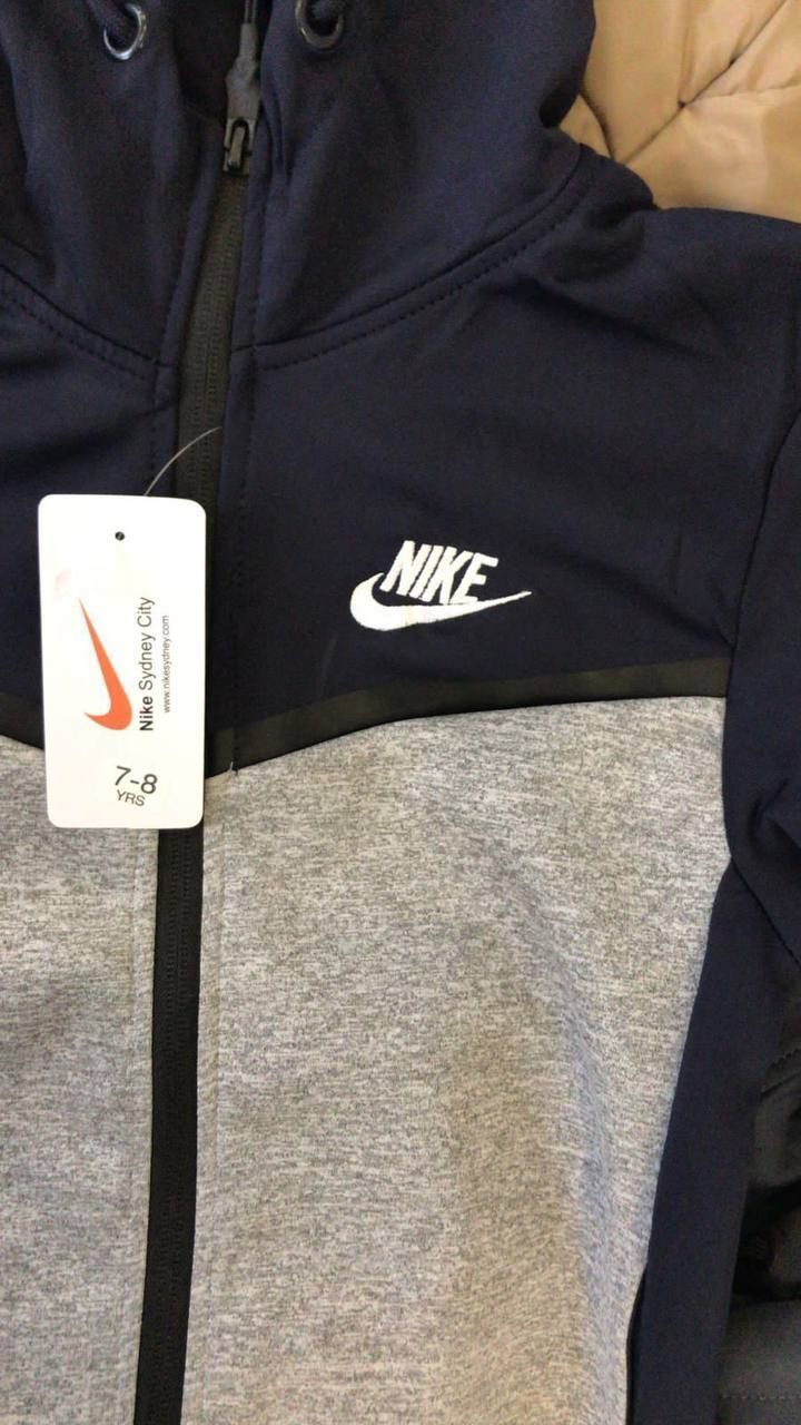 Kid's Nike Windrunner Old Season Fleece Black Run Division Tracksuit in 3 Colors, Colors: Dark Blue/Grey