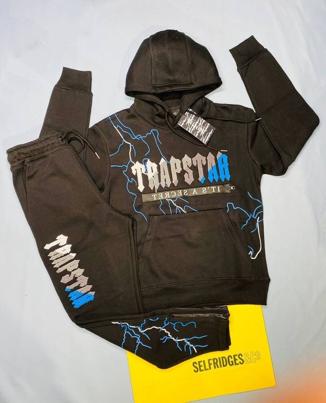 Trapstar London Irongate Apst Chenille 2.0 Hooded Tracksuit Sweatshirt & Track Trouser In Black Color