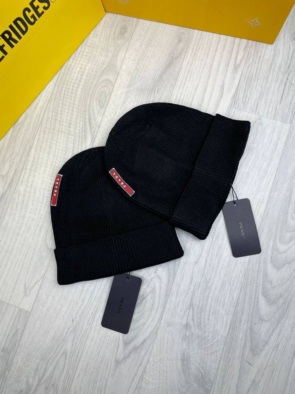 Prada Milano Men's Women's Designer Black Sports Hats Reps Sale UK Men Women First Copy Replica Knitted Virgin Wool Beanie Hat Man Woman Cheap Price 1:1 Fake Rep Luxury Caps 1st Copies Winter Unisex Knit Cap Fakes 1 to 1 AAA Duplicate 