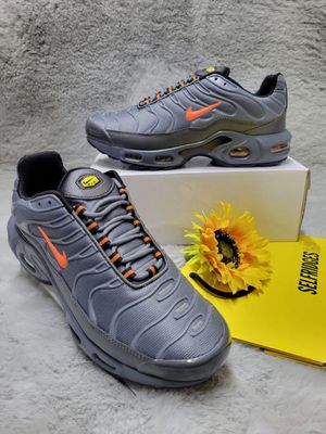 Nike Air Max Plus Dark Stucco Total Orange For Men's Nike Men's Trainers Trainer TNS TN's 1:1 Dark Stucco Grey AAA Nikes Air Max Plus TN Men Mens Rep Replica Shoes Fake Man Mans Duplicate Sneakers Copy Cheap Sneaker Sale UK Reps MAX.TN Air.Max AJ2013-003 Total Orange Sequoia