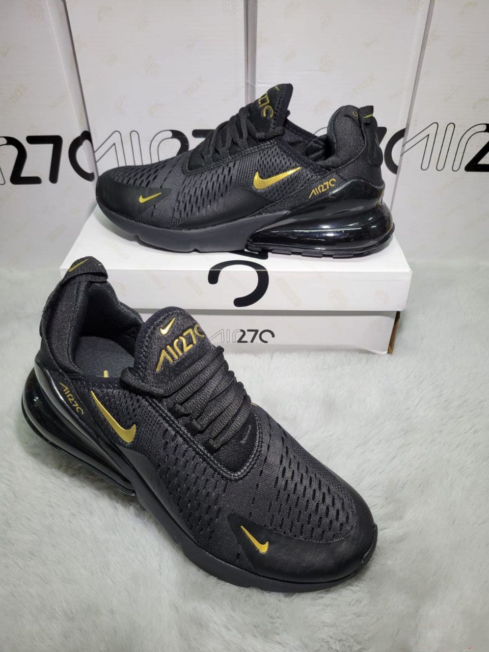 NIKE Men's Air Max 270 Trainers Black & Gold