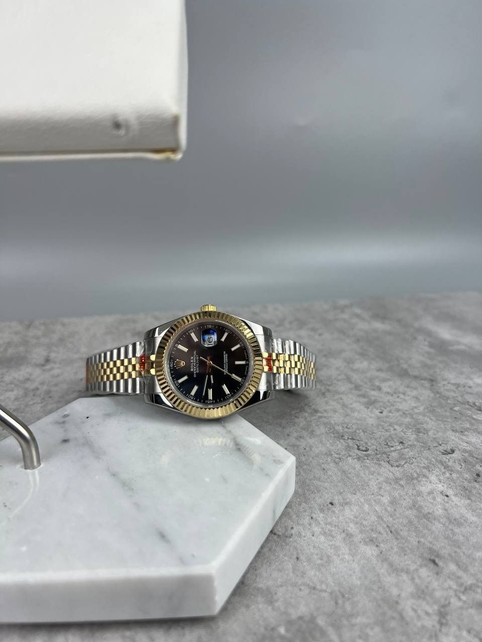 Rolex DateJust ii 41mm Men's Watch in Different Colors Dial, Dial Colors: Black