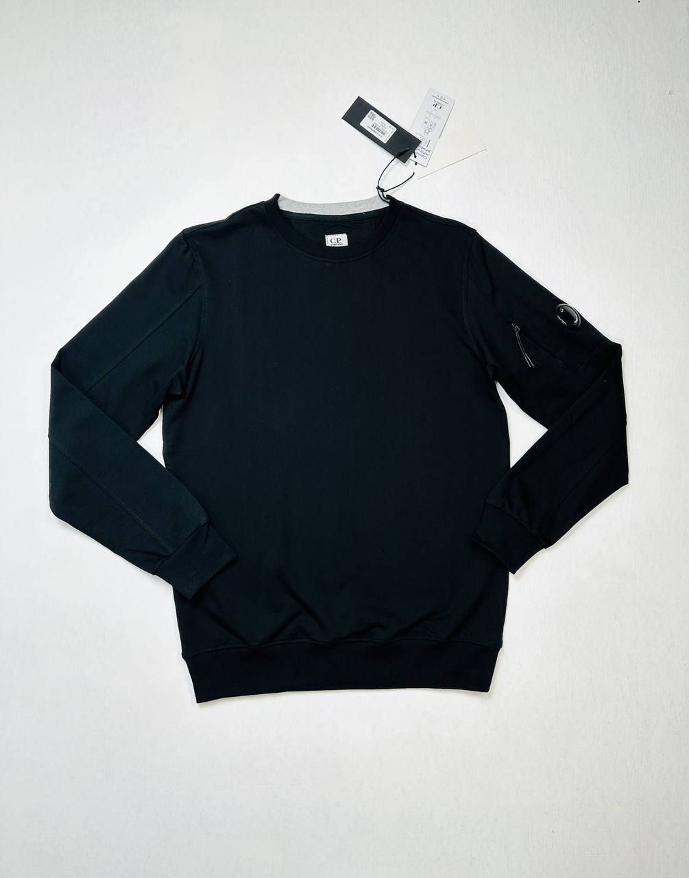 C.P. Company Long Sleeve Crew Neck Jumpers For Men's in Different Colors, Colors: Black