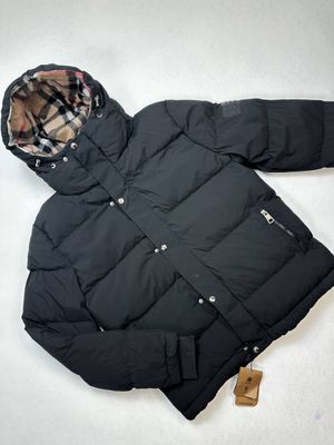 Burberry London Reversible Men's Jacket Puffer Hooded Burberry London Reversible Men's Jacket Puffer Hooded