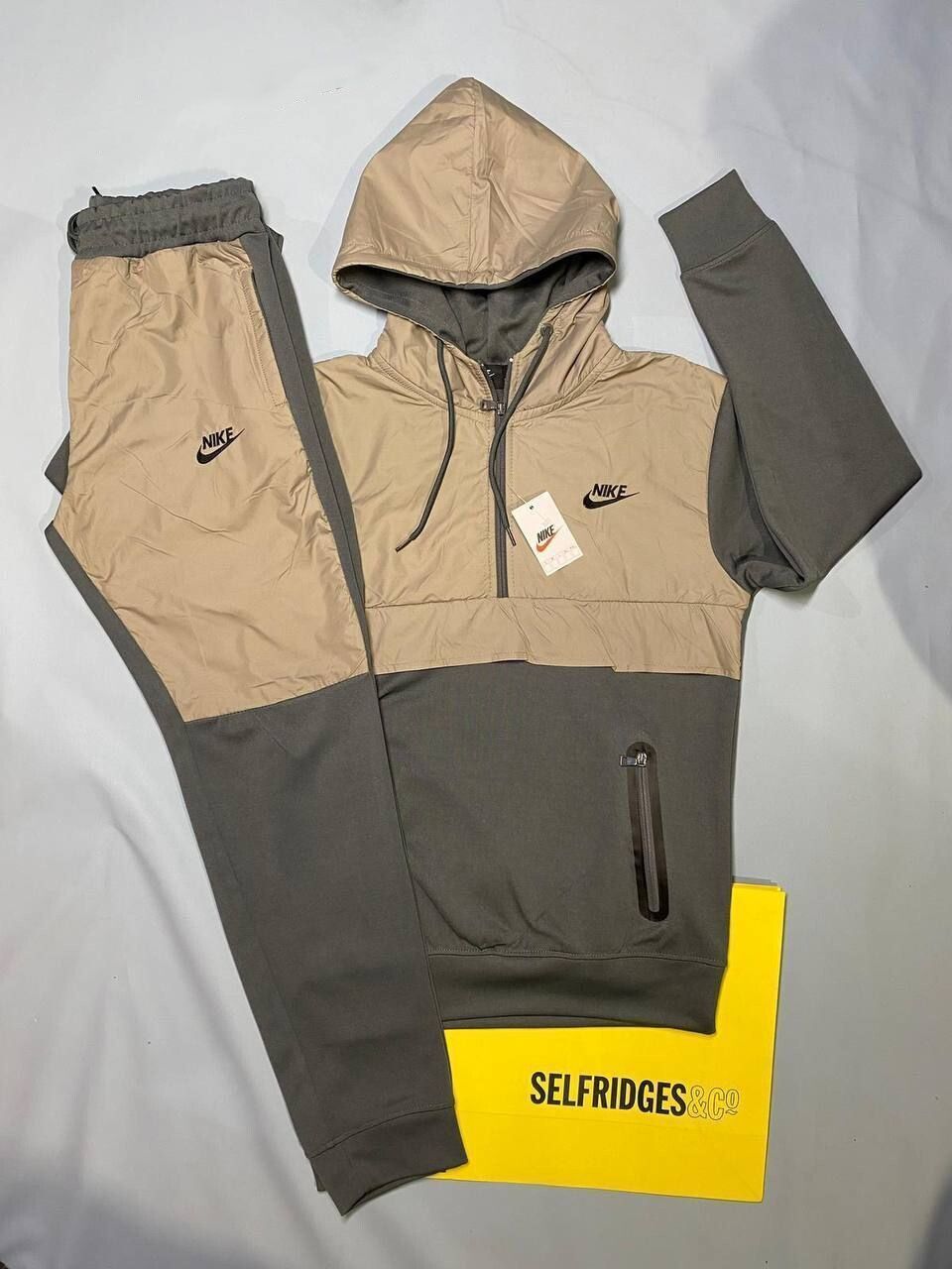 Nike Sportswear Tech Fleece Hoodie & Joggers Tracksuit Set For Men’s, Colors: Beige/Grey