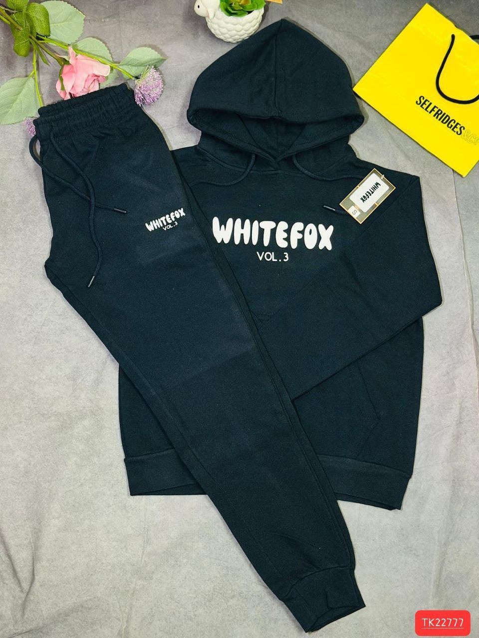 White Fox Women's Hoodie Tracksuits in Different Colors, Colors: Black