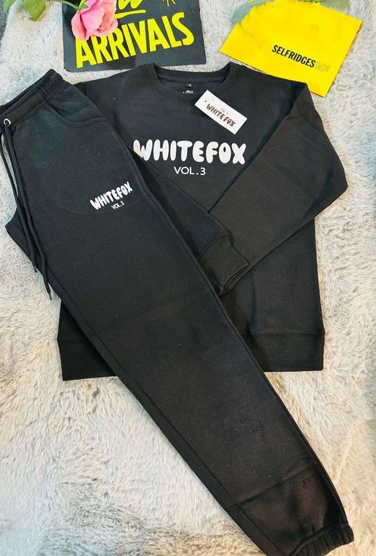 White Fox Crew Neck Logo Printed Tracksuits For Women's in Different Colors, Colors: Black