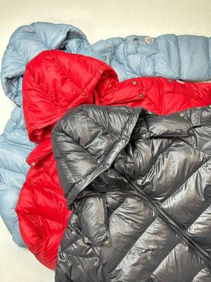 Moncler Padded Puffer Jackets For Men's in Different Colors