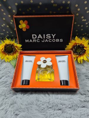 Marc Jacobs Daisy By Marc Jacobs For Women's 3piece Gift Set