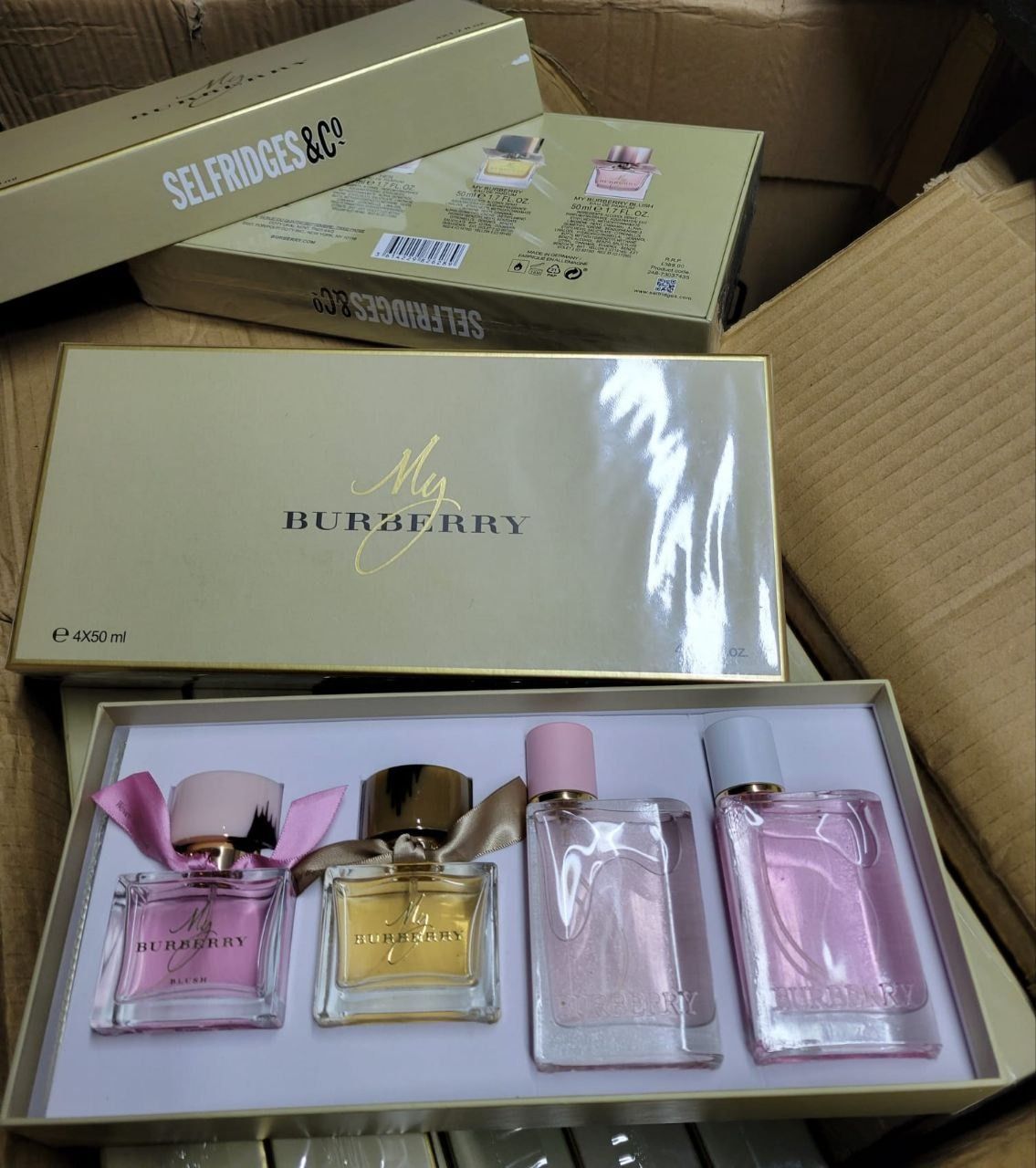 Burberry's 4 Piece Gift Set