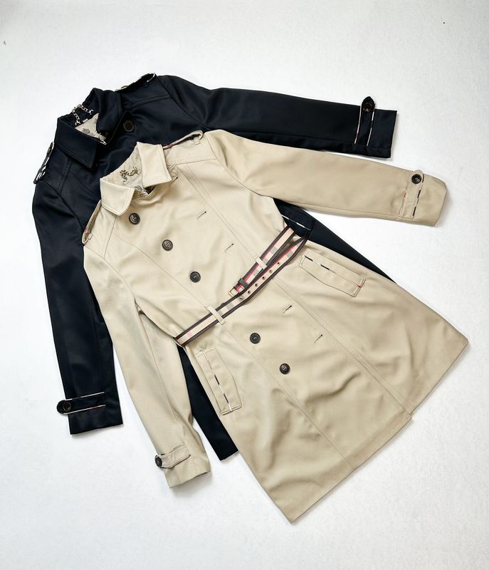 Burberry London Trench Coats For Women in 2 Colors