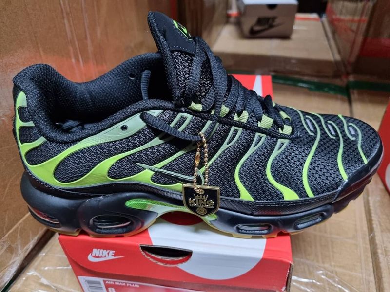 Nike Air Max Plus TN Black Volt For Men's Nike Air Max Plus TN Black Volt For Men's