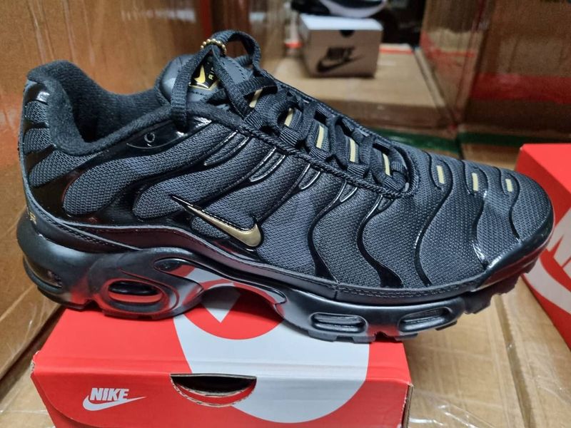 Nike TN Air Max Plus Black Gold For Men's Nike TN Air Max Plus Black Gold For Men's