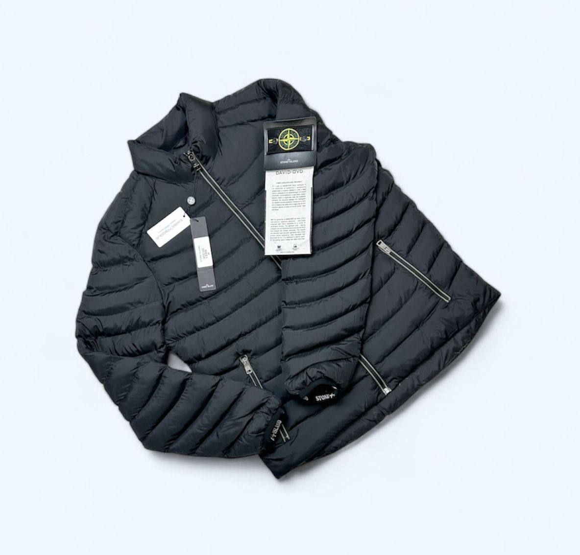 Stone Island Puffer Jacket For Men's in 2 Colors, Colors: Black