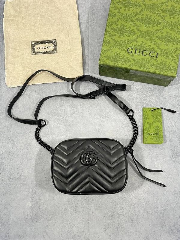 Gucci Women's GG Marmont Small Matelasse Shoulder Bag Gucci Women's Designer Replica Fake AAA Matelasse Bag Sale UK Woman First Copy Reps Cheap Price Shoulder Leather Bags Double GG Brand Logo Chain Belt Girls Mini Purse Handbag Lady 1st Copies Marmont Purses Black Rep Luxury