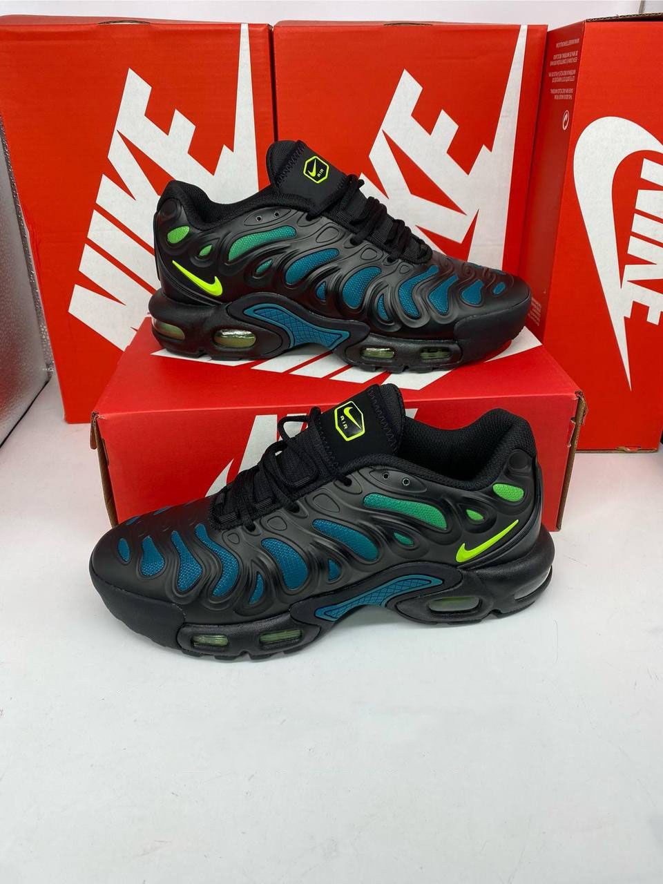 Nike Men's Trainers Trainer Drift 1:1 Black Volt Green Fakes	Nikes Air Max Plus Drifts Men Mens Rep Replica Shoes Fake Man Ma