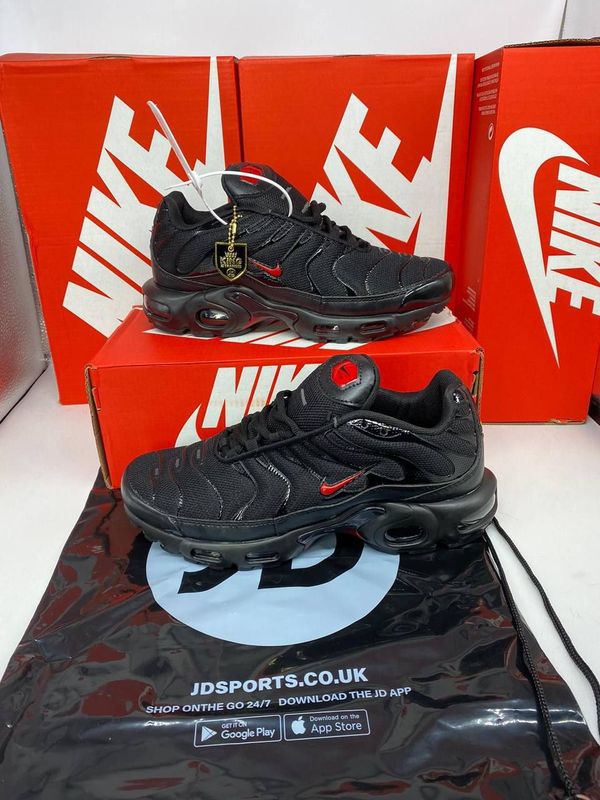 Nike Air Max Plus TN Black Red Reflective Trainers For Men's