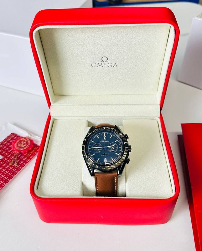 Omega Speedmaster Dark Side Of The Moon Men's Watch Omega Speedmaster Dark Side Of The Moon Men's Watch