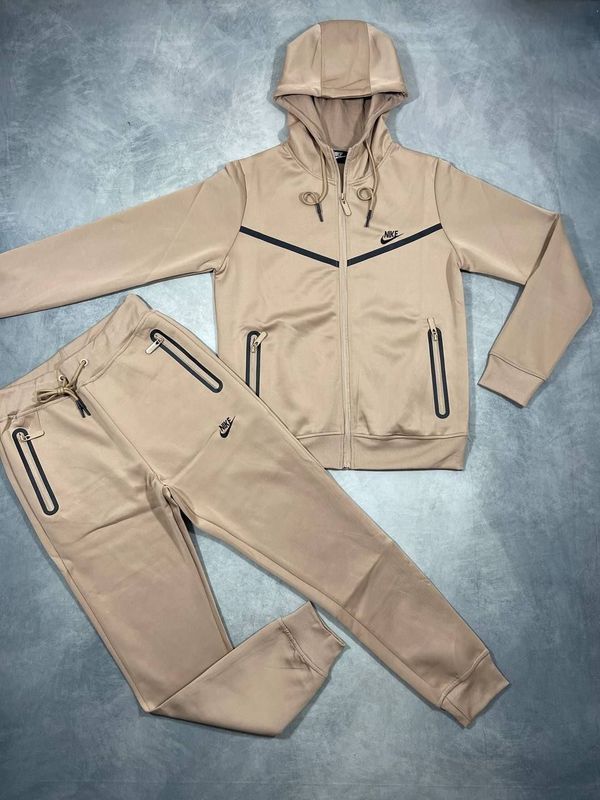 Rep Replica Fake Man Mans Duplicate Track Suit Copy Cheap Suits Sale UK Reps CU4489-247 Khaki CU4495-247 Black AAA Nike Best 