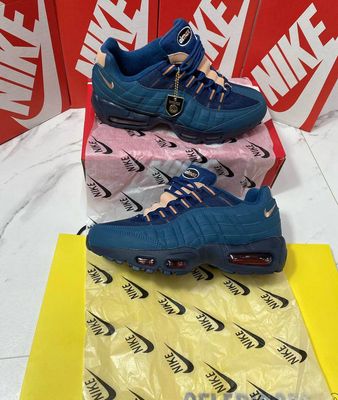 Nike Air Max 95 Squadron Blue Men's Trainers Nike Air Max 95 Squadron Blue Men's Trainers