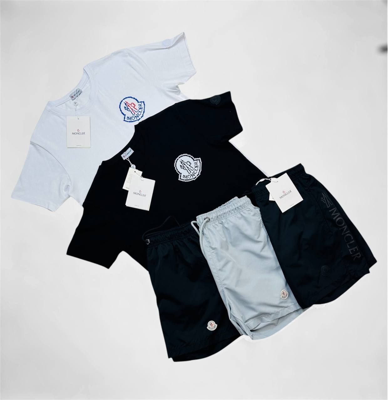Moncler Logo Printed Crew Neck T-Shirt For Men's in 2 Colors