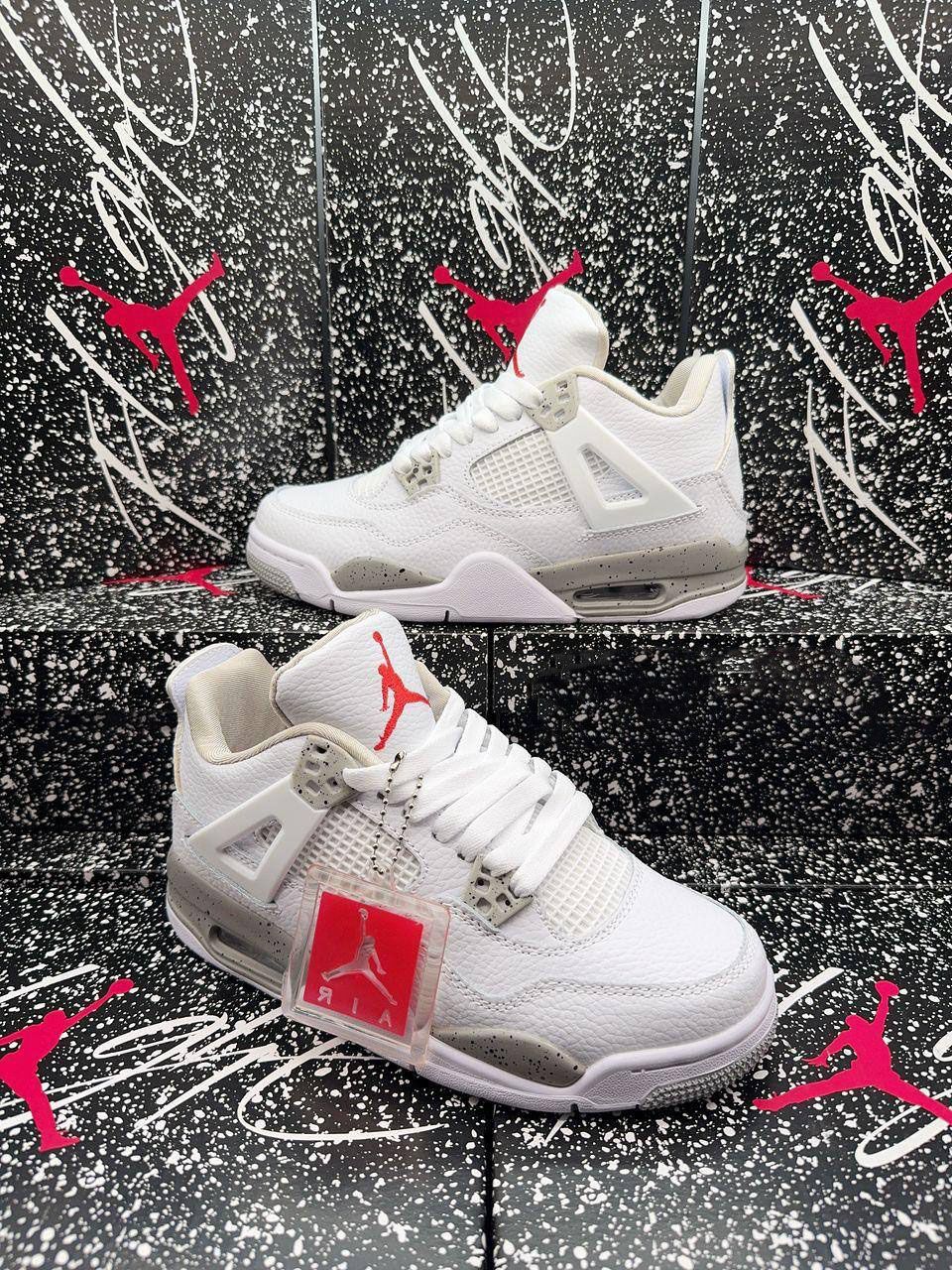 Nike Jordan 4 Retro Oreo Trainers For Women's