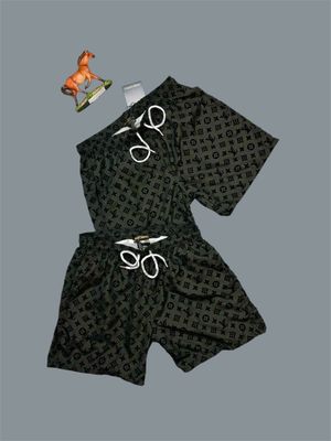 Louis Vuitton Black Logo LV Swim Shorts For Men's Louis Vuitton Black Logo LV Swim Shorts For Men's
