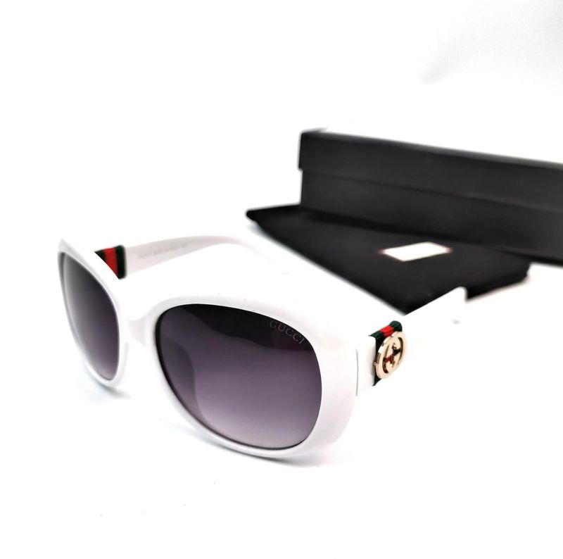 Gucci Gray Oval Sunglasses for Women's Gucci Gray Oval Sunglasses for Women's