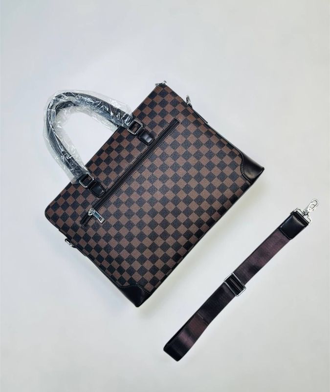 Louis Vuitton Luxury Office Laptop Bag For Men's in 2 Colors