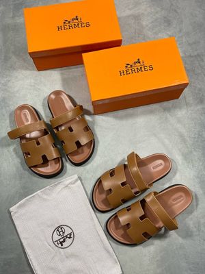 Hermes Chypre Sliders in Brown Color For Men's Hermes Chypre Sliders in Brown Color For Men's