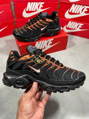Nike Air Max Plus TN Black Orange Trainers For Men's Nike Air Max Plus TN Black Orange Trainers For Men's