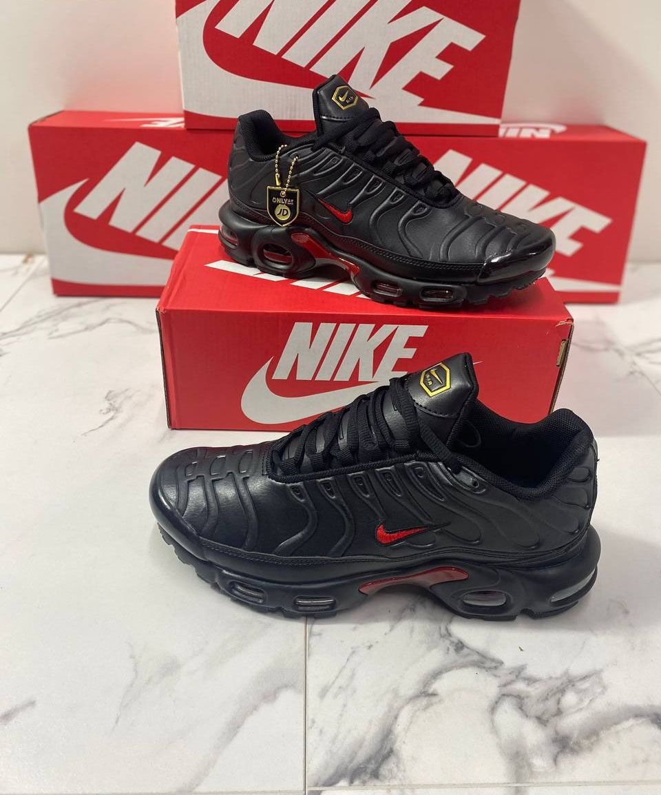 Nike TN Air Max Plus Leather Black / University Red Men's Trainers