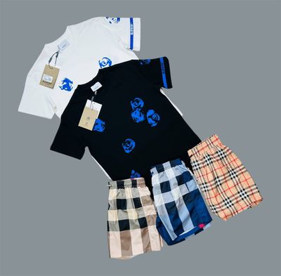 Burberry Floral Printed Crewneck T-shirt & Shorts Sets For Men's in Different Colors