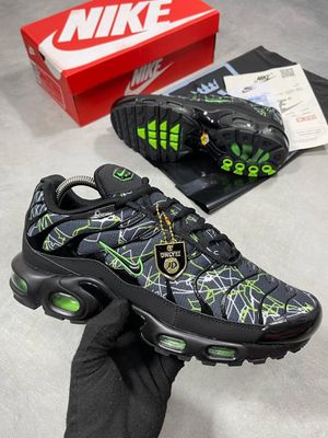 Nike Air Max Plus TN Neon Laser Men's Trainers Nike Air Max Plus TN Neon Laser Men's Trainers