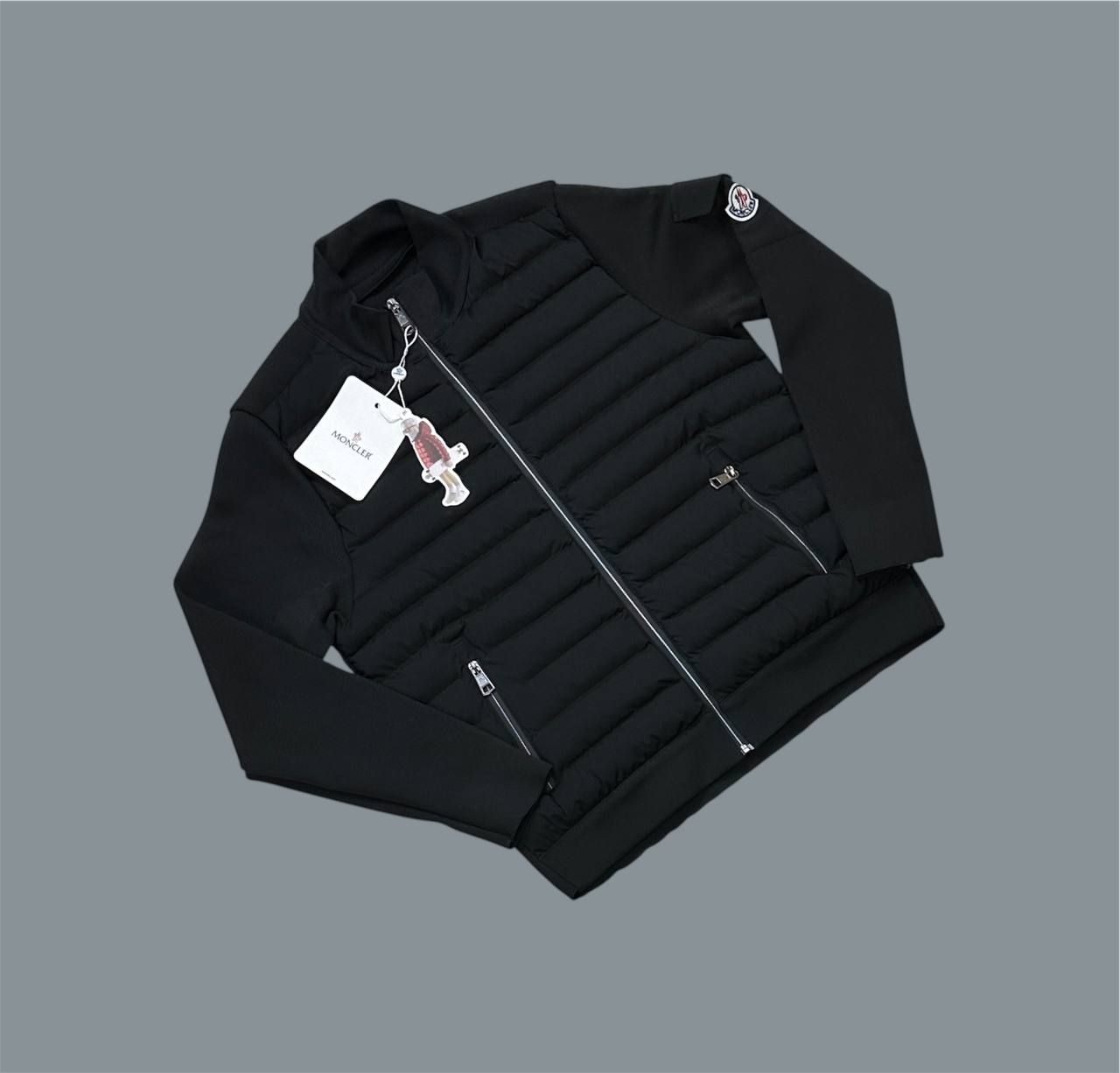Moncler Cardigan Noir Padded Logo Men's Jacket in Black Color