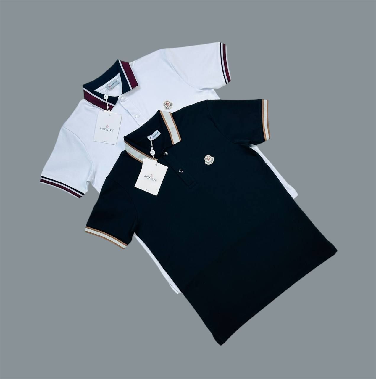 Moncler Logo-Patch Polo Shirts Mens in 2 Colors