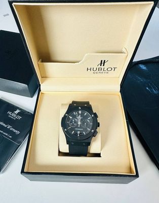Hublot Classic Fusion Chronograph Black Dial Rubber Strap Men's Watch