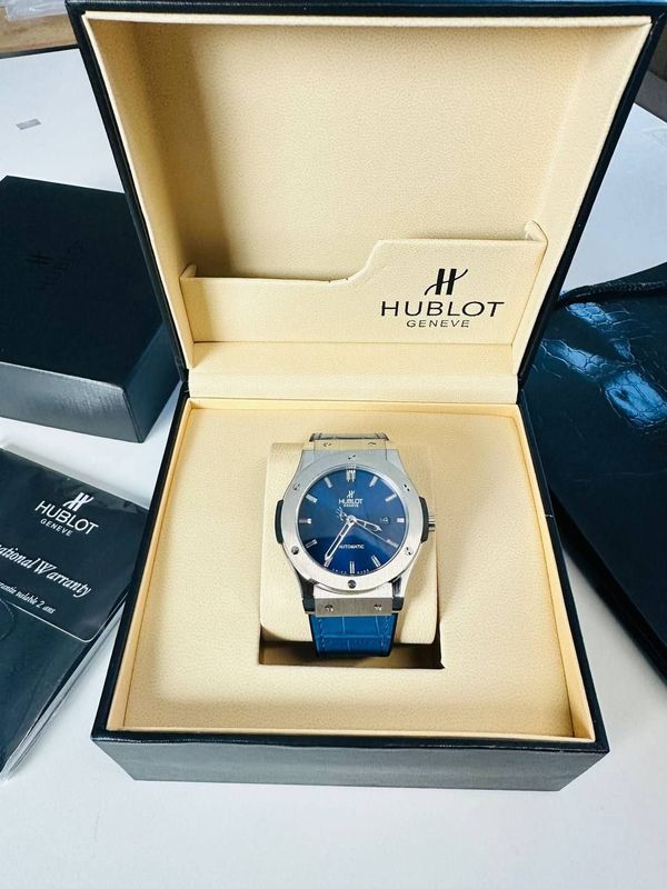 Hublot Classic Fusion Blue Dial Titanium Automtic Watches For Men's