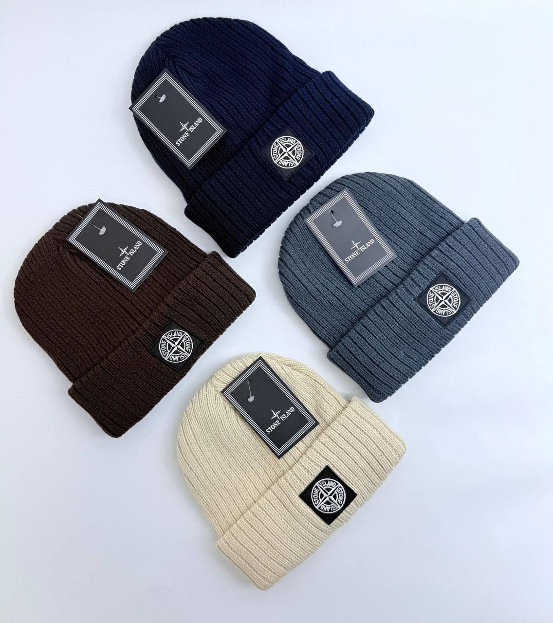 Stone Island Beanie Patch Program Wool Hat Mens in Different Colors Stone Island Beanie Patch Program Wool Hat Mens in Different Colors