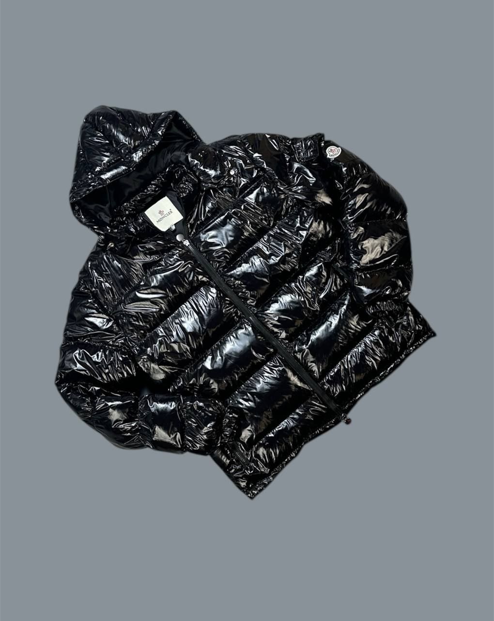 Moncler Padded Puffer Shinny Jackets in Black Color For Men's Moncler Padded Puffer Shinny Jackets in Black Color For Men's